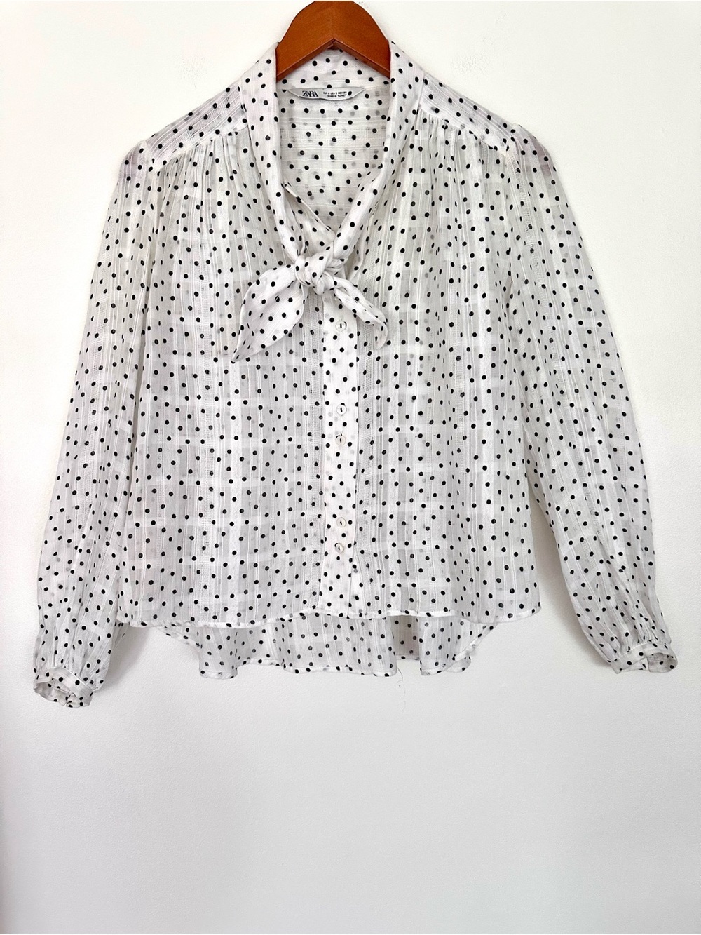 Zara White Sheer Blouse with Black Polka Dots and Tie Neck Size Small - Picture 2 of 9